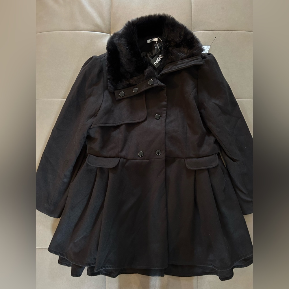 Zeagoo Black Coat NWT